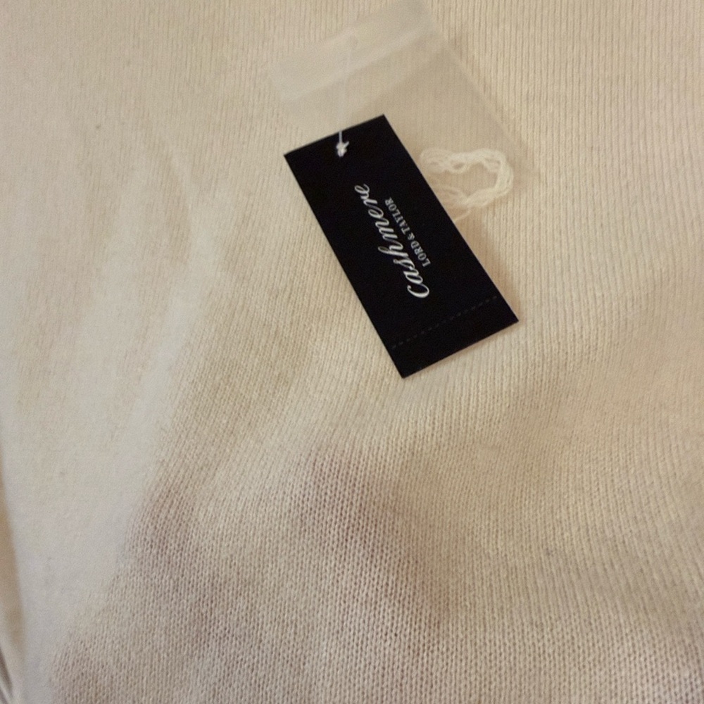 Cashmere Cream Sweater - Picture 5 of 6